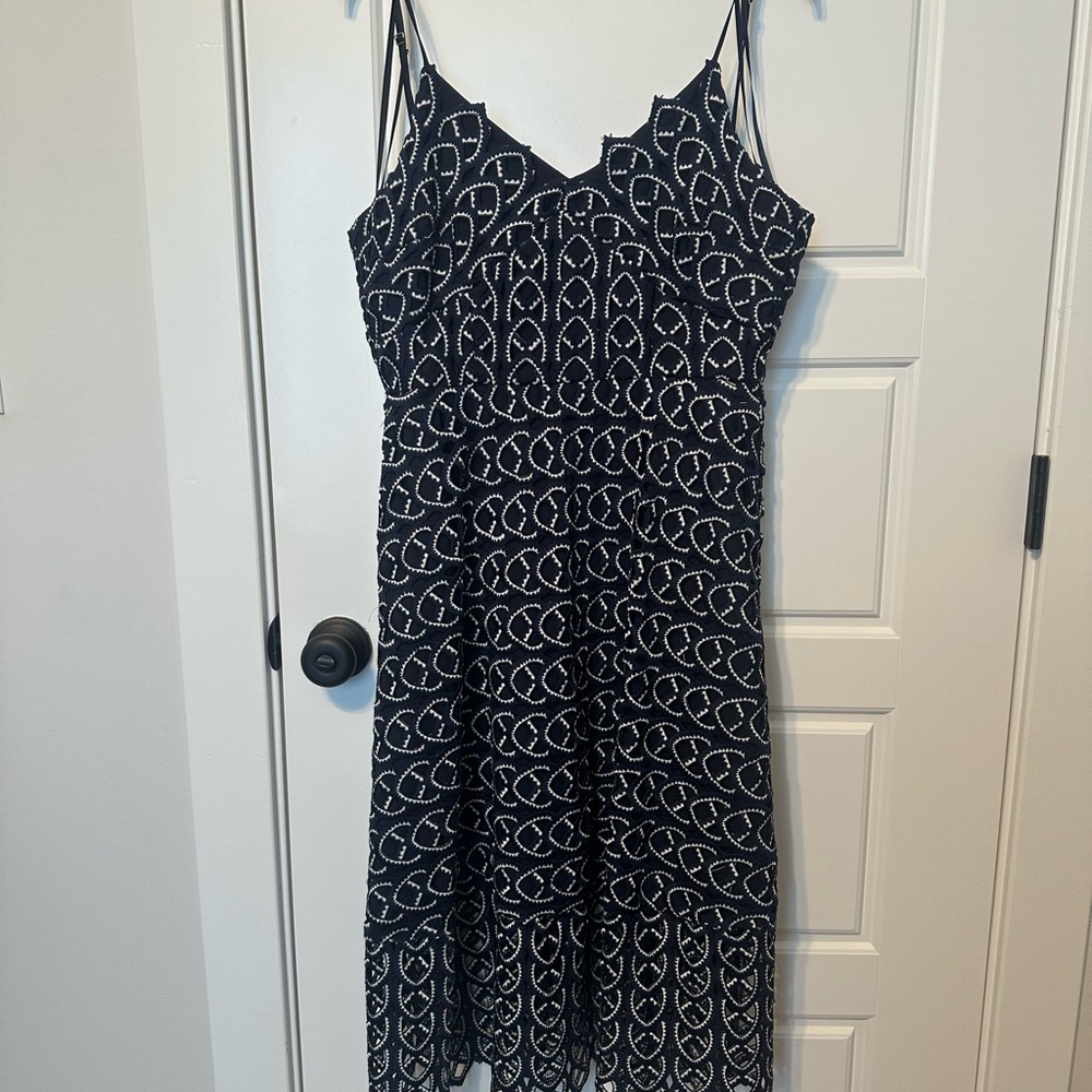 Gianni Bini Navy Eyelet Dress with White Embroidery - size 8 

Only worn twice!